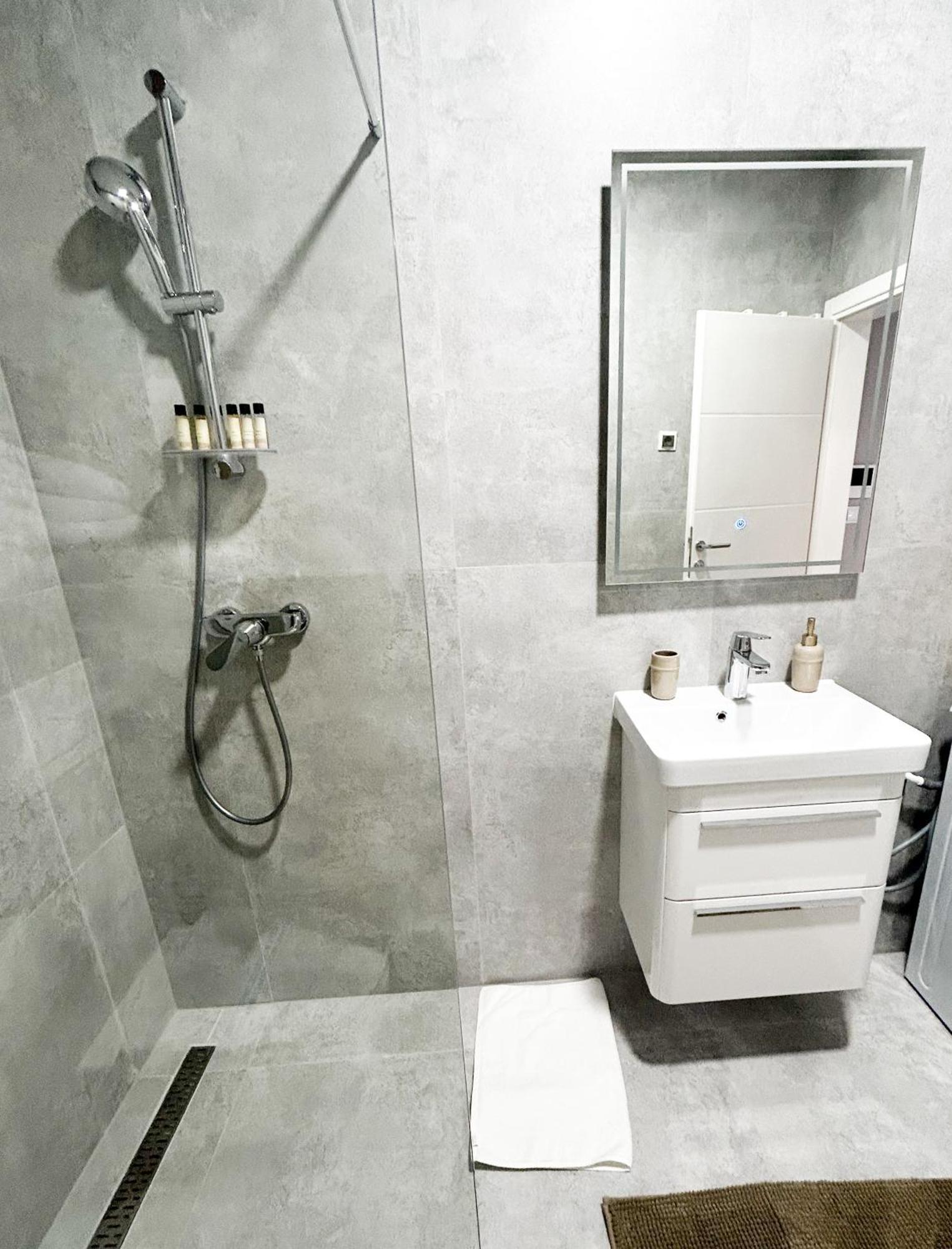 Merak2 Apartment- Free Private Parking Mostar Esterno foto